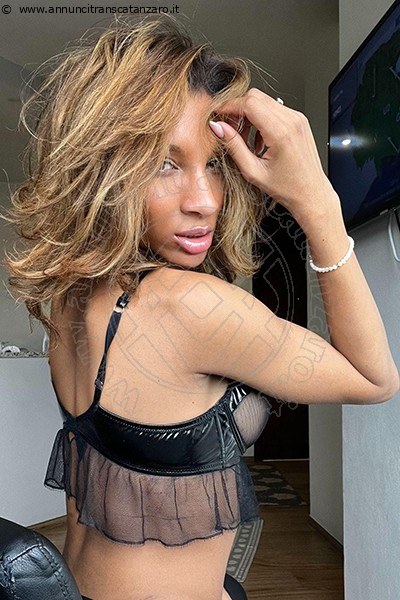 Foto Incontri Transescort Firenze Kiara Bardo